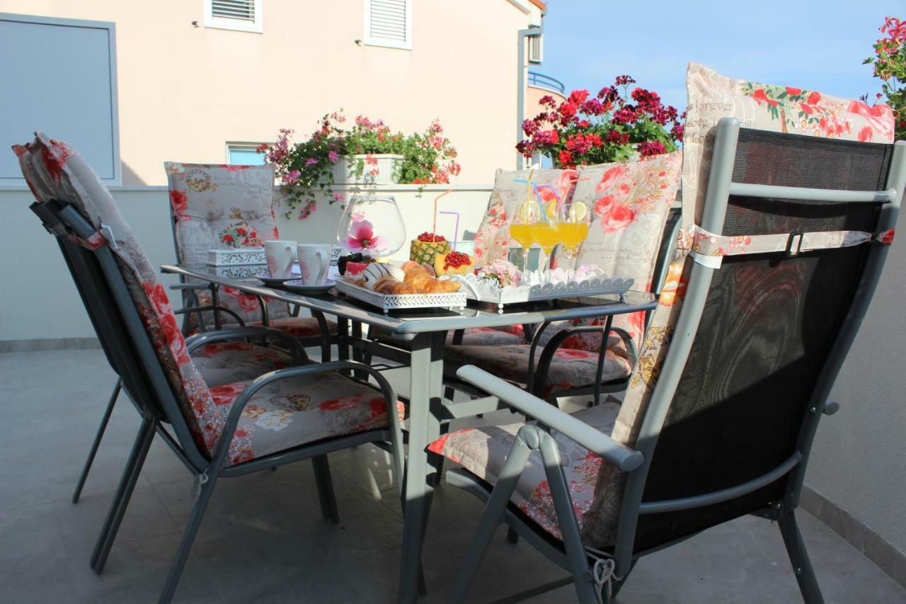 By The Sea Apartment Kastela Ngoại thất bức ảnh